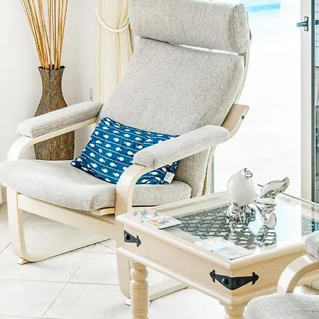 Elliana By Ezoria Protaras