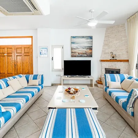 ヴィラ Elliana By Ezoria *