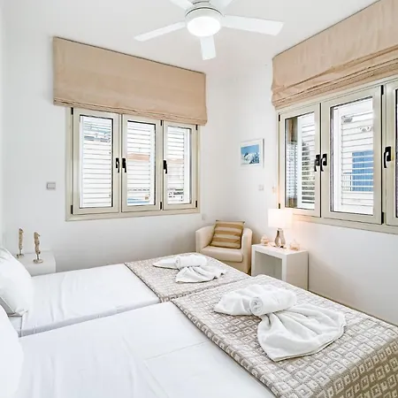 ヴィラ Elliana By Ezoria